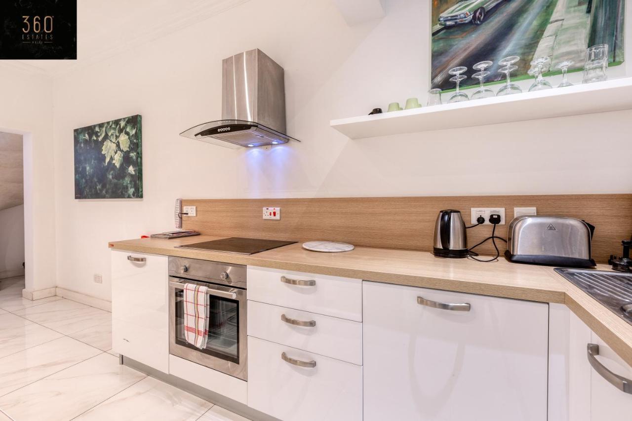 Mesmerising Views For A 2Br Apt In The Capital By 360 Estates La Valeta Exterior foto