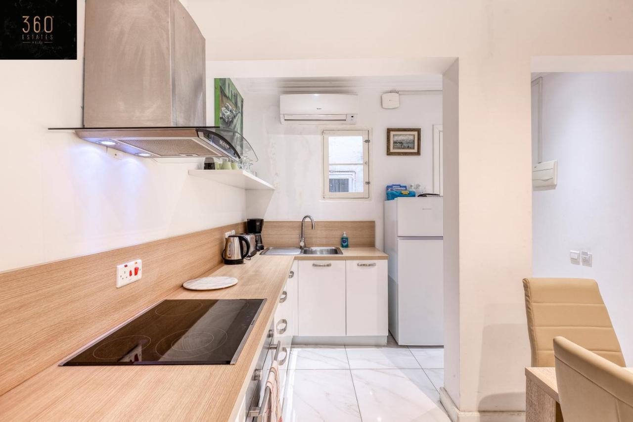 Mesmerising Views For A 2Br Apt In The Capital By 360 Estates La Valeta Exterior foto