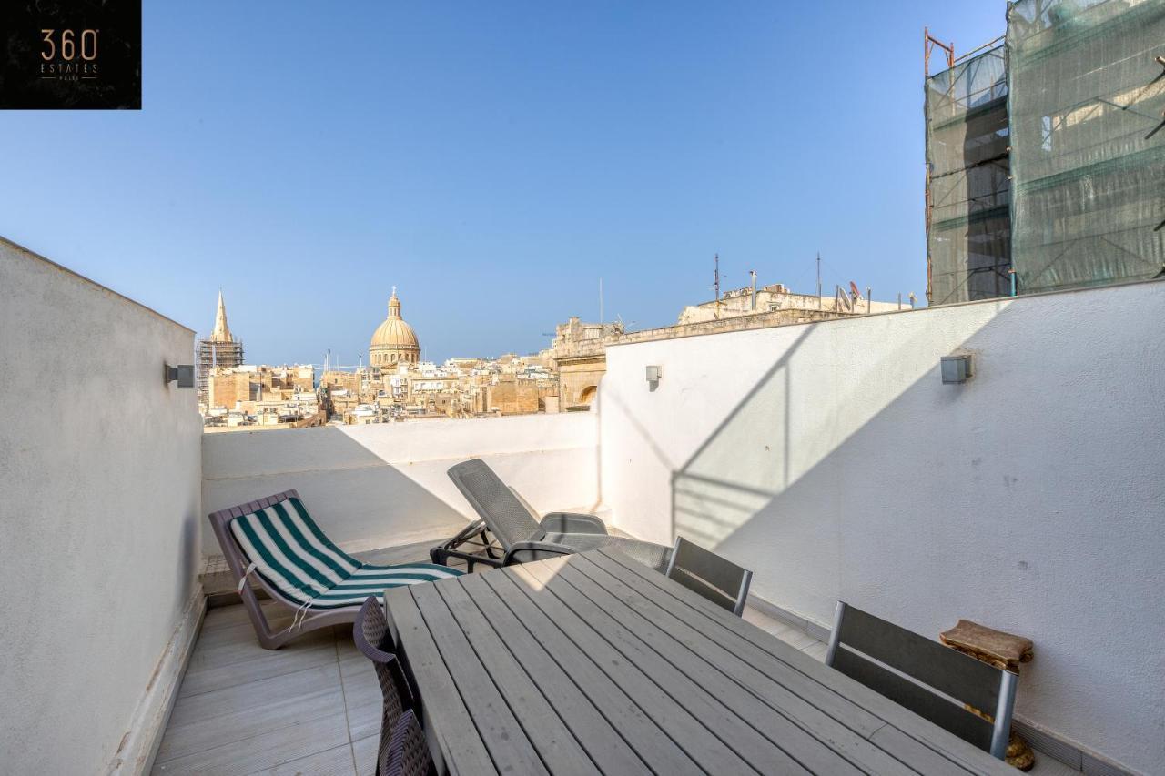 Mesmerising Views For A 2Br Apt In The Capital By 360 Estates La Valeta Exterior foto